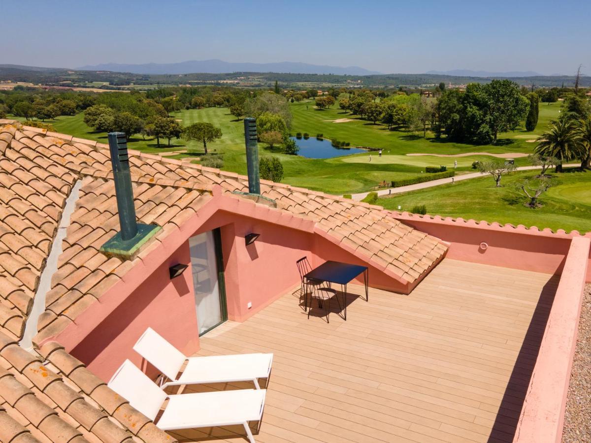 נוואטה Hotel Torremirona Golf & Spa מראה חיצוני תמונה