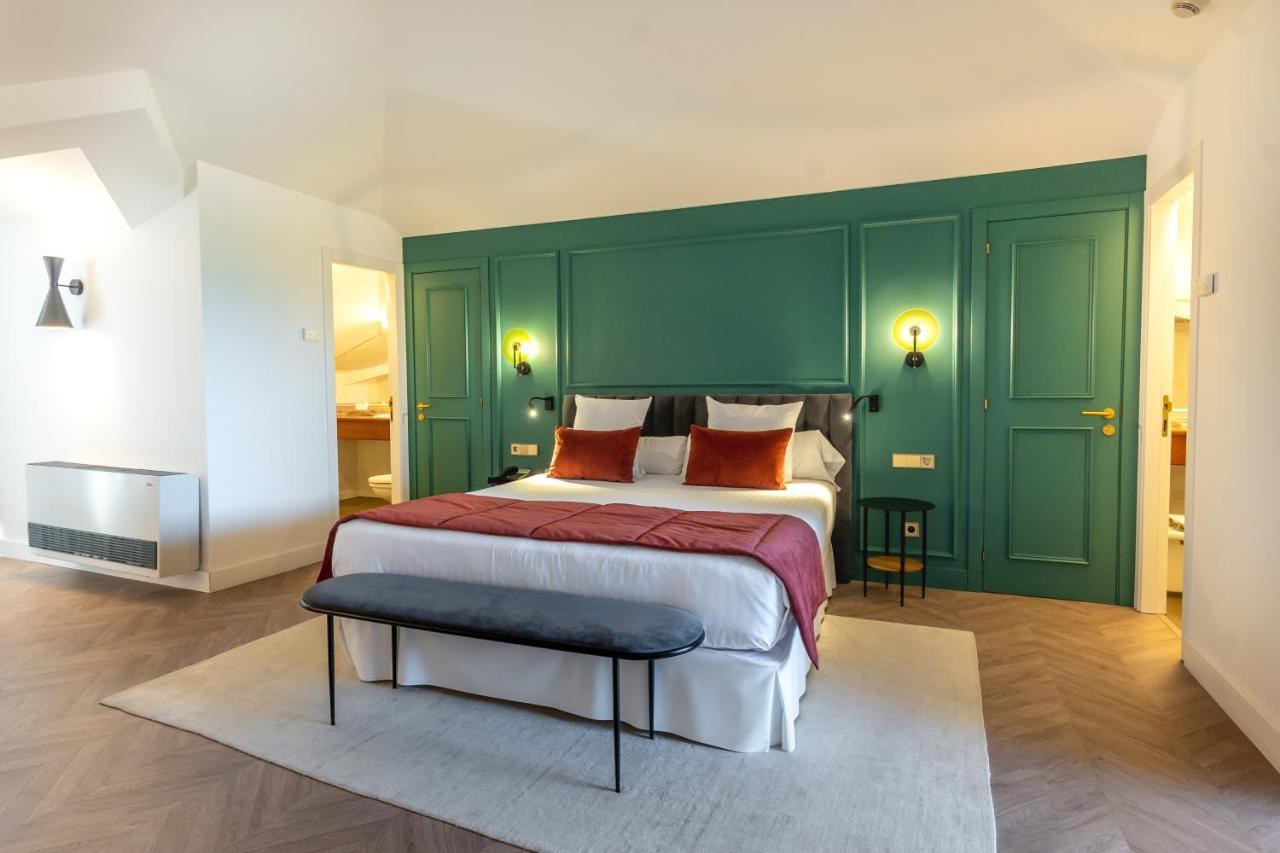 נוואטה Hotel Torremirona Golf & Spa מראה חיצוני תמונה