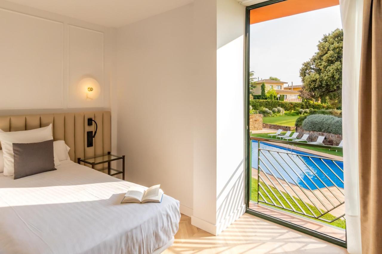 נוואטה Hotel Torremirona Golf & Spa מראה חיצוני תמונה