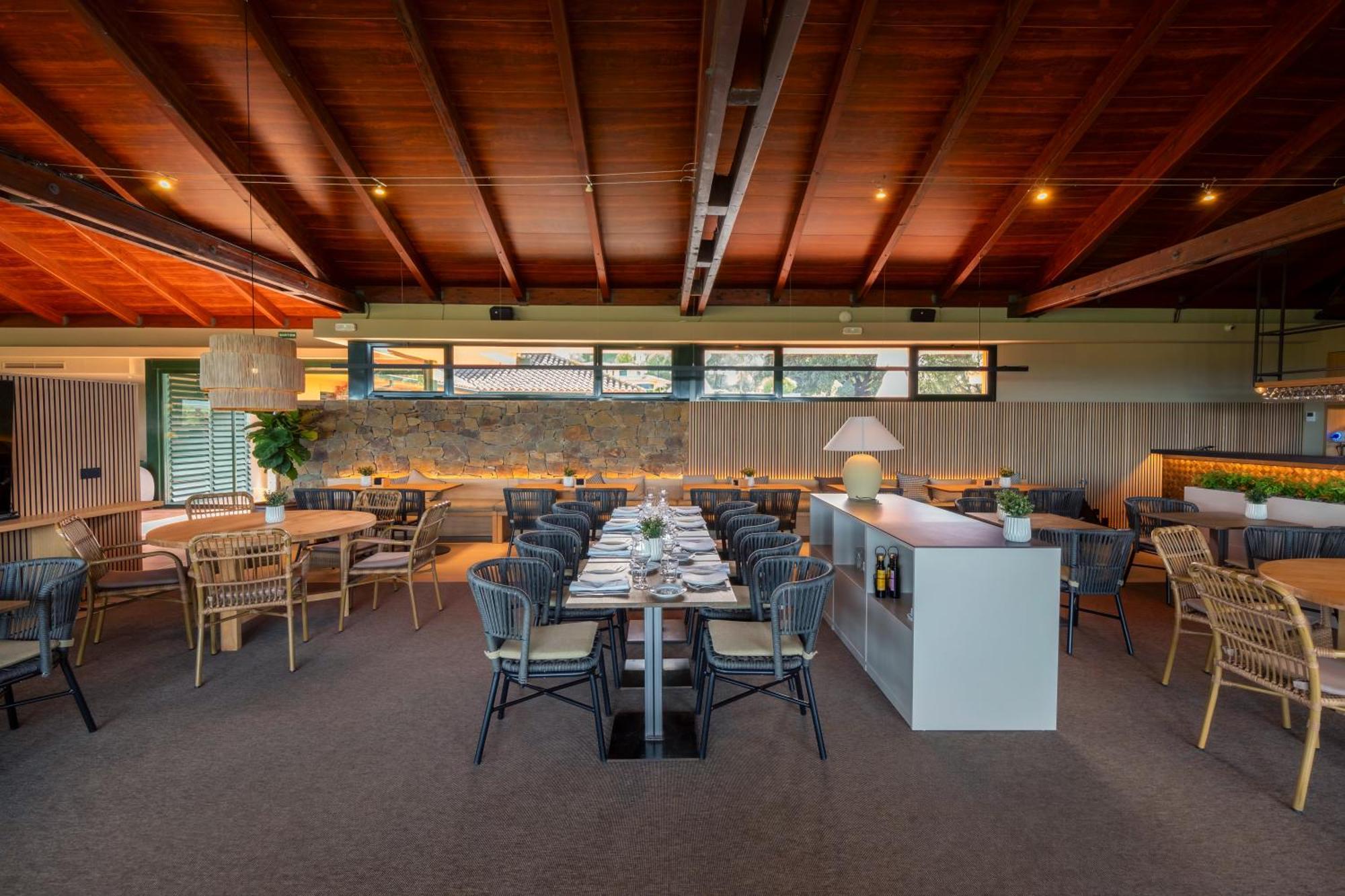 נוואטה Hotel Torremirona Golf & Spa מראה חיצוני תמונה