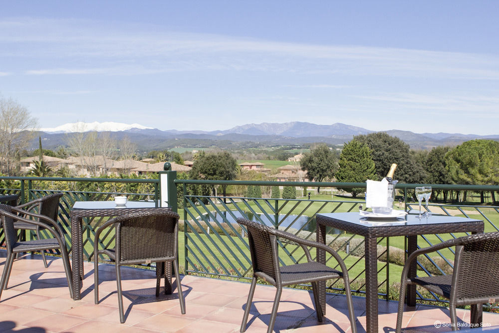 נוואטה Hotel Torremirona Golf & Spa מראה חיצוני תמונה